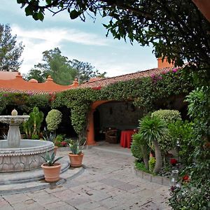 Antigua Villa Santa Monica